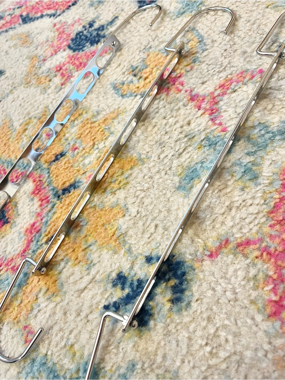 Amazon Chrome Multi-Hole Space-Saving Closet Hanger Organizer - Picture 5 of 5